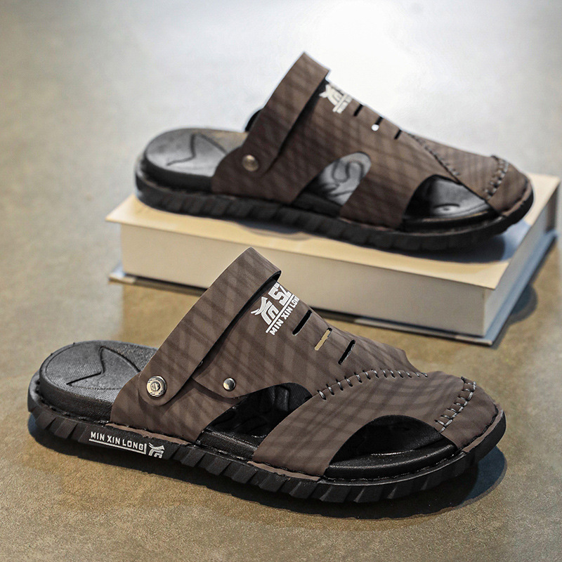 Sandalias para hombres de verano para hombres con bolsas de fondo suaves, zapatos deportivos de doble propósito, nuevos zapatillas de agujero casuales de playa.