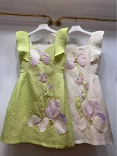 越南小众2022夏新款花仙子连衣裙提花浮雕镂空飞袖短裙女公主气质