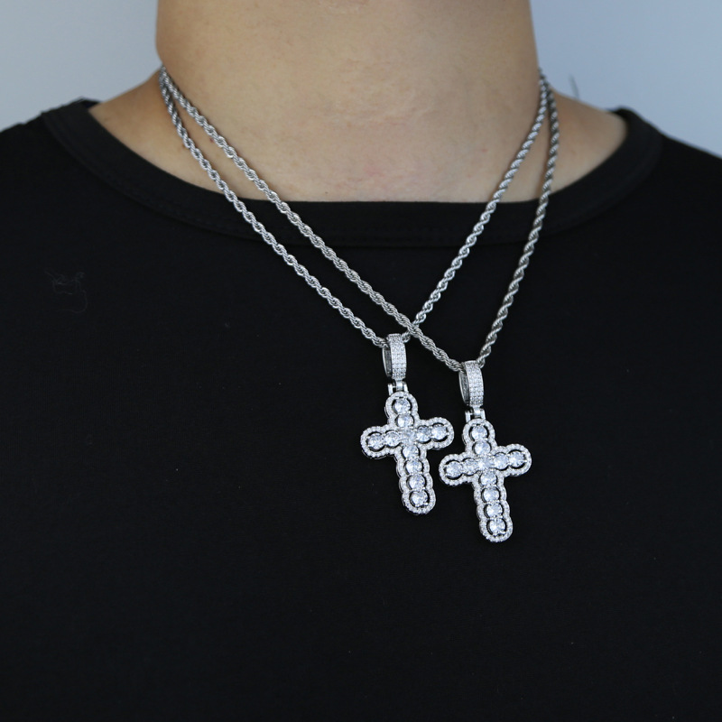 Hip-hop Cross Copper Inlay Zircon Pendant Necklace display picture 4