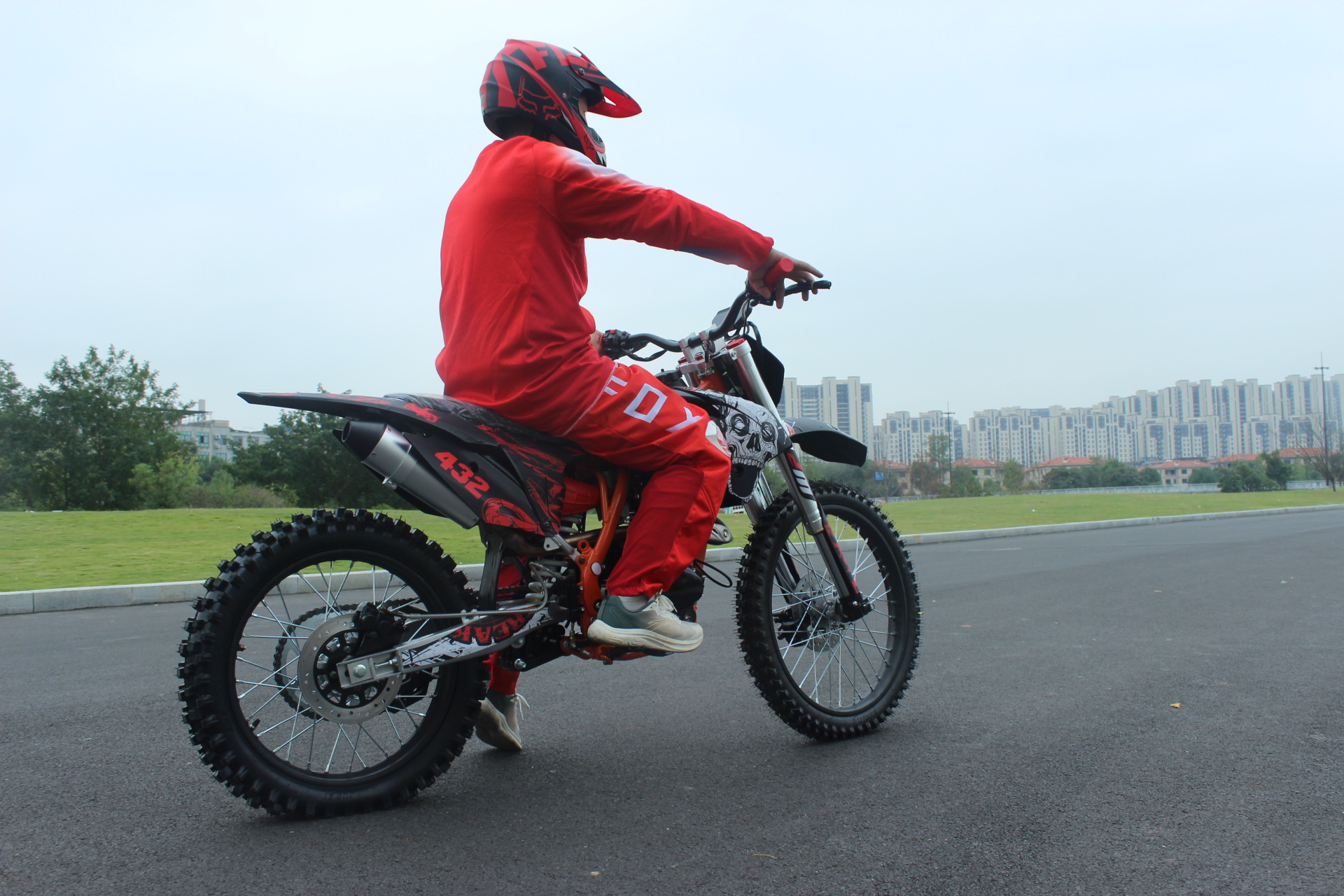 Factory Direct Sales 250Cc Off-Road Vehicle, Mountain Motorcycle, Two-Wheeled Racing Vehicle, Fuel Atv, All-Terrain Vehicle