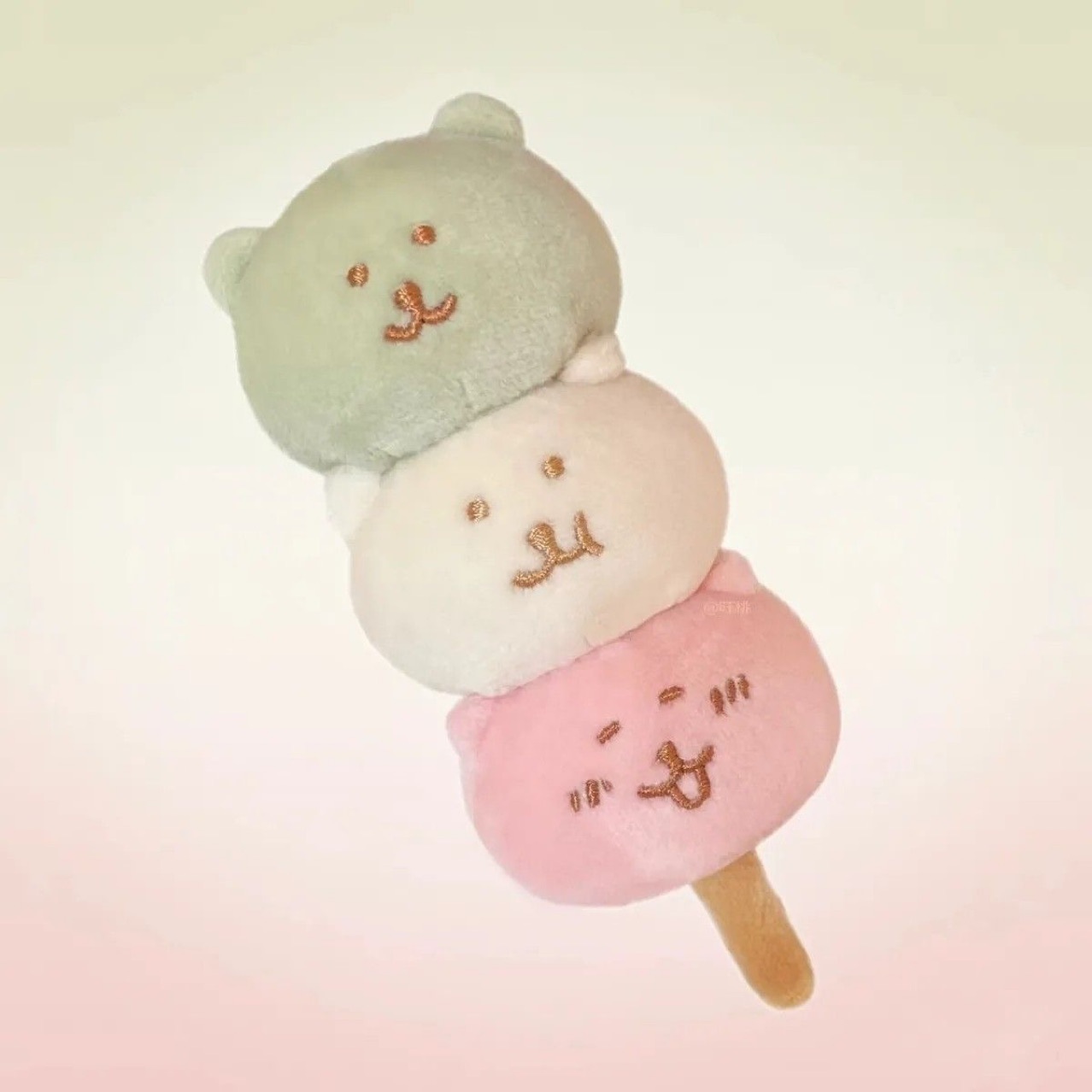 chiikawa自嘲熊丸子串串毛绒玩具公仔呆萌可爱玩偶送生日礼物玩具