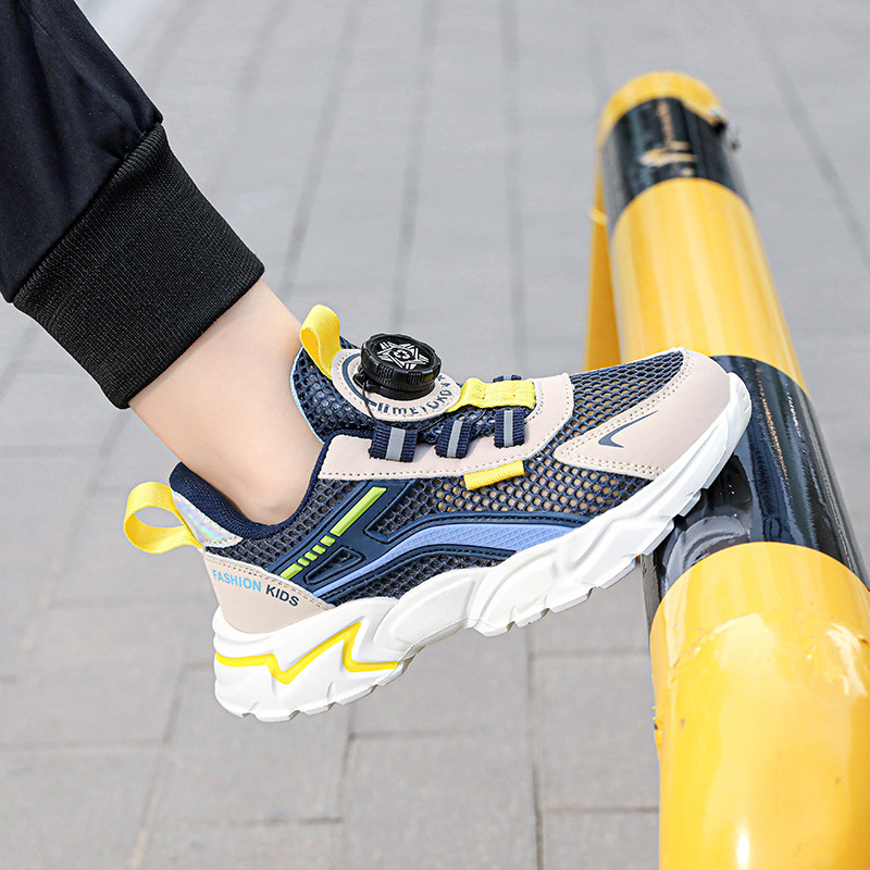 Zapatos transpirables para niños al por mayor para niños individuales primavera verano marea Zhongda Net 2024 deportes y ocio zapatos deportivos ocio para niños