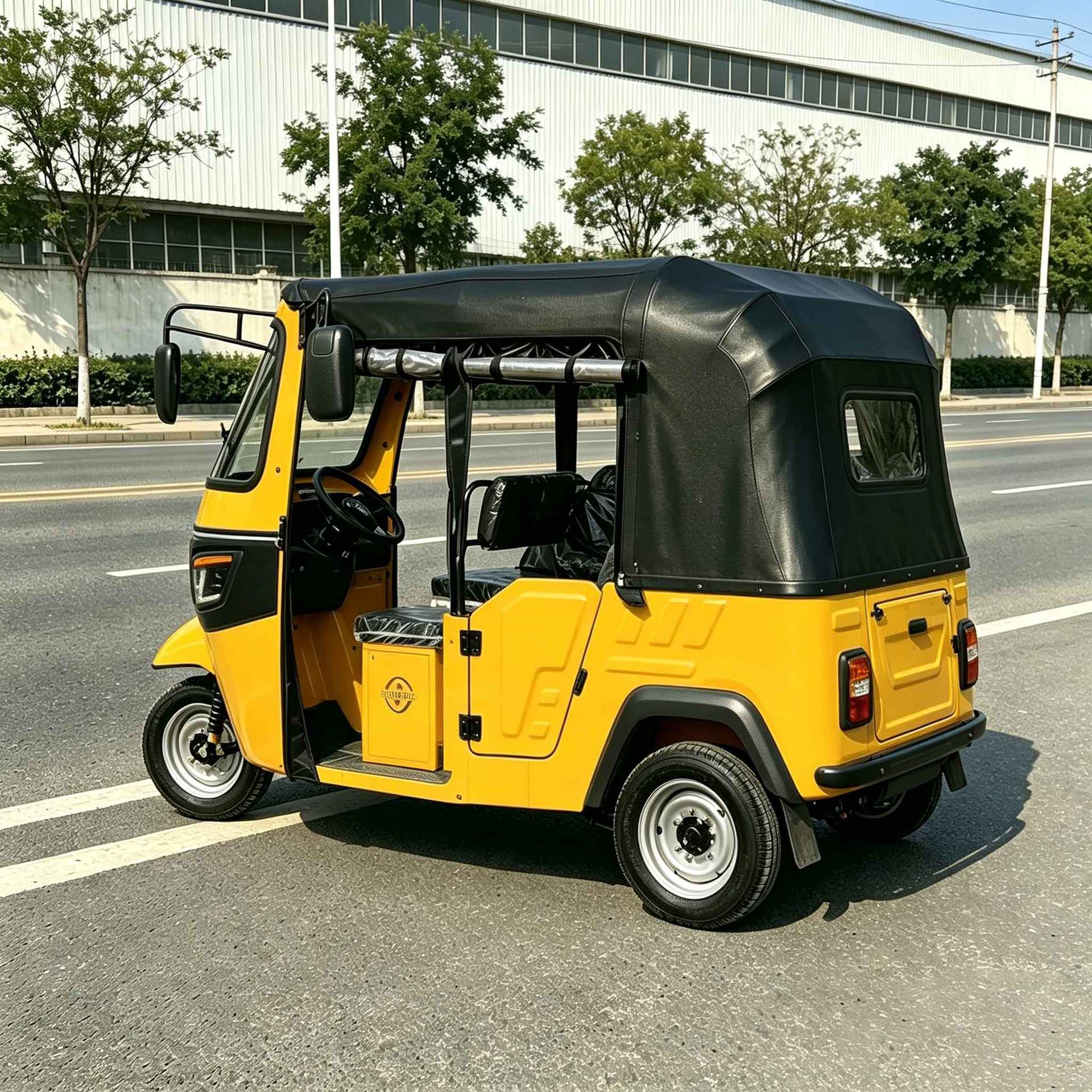 Fuel-Powered Tricycles for Passenger Transport, Export of Tuk-Tuks, Tuktuk, Southeast Asia, India, Passenger Operation, Quality