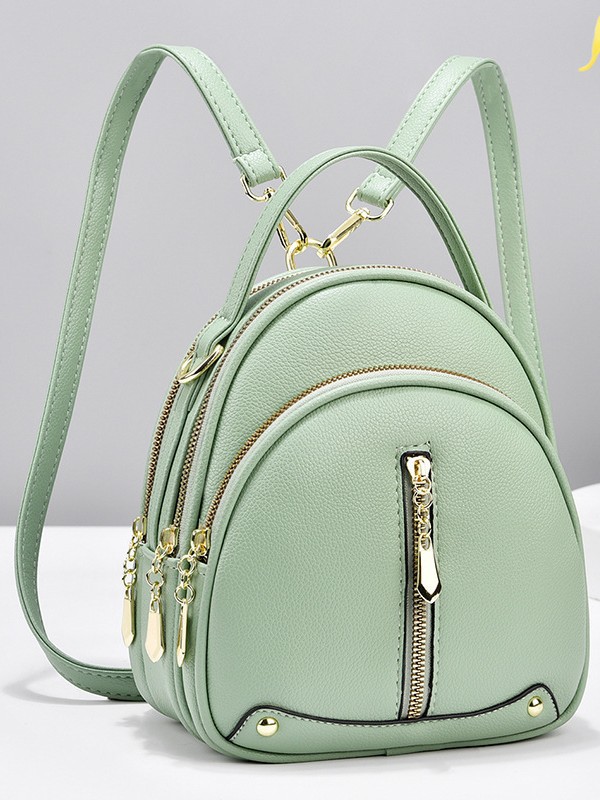 Mochila ligera, mochila deportiva ligera pequeña para mujeres, estudiantes de gran capacidad para mujeres al aire libre, una bolsa multifuncional, sensación de alta calidad.