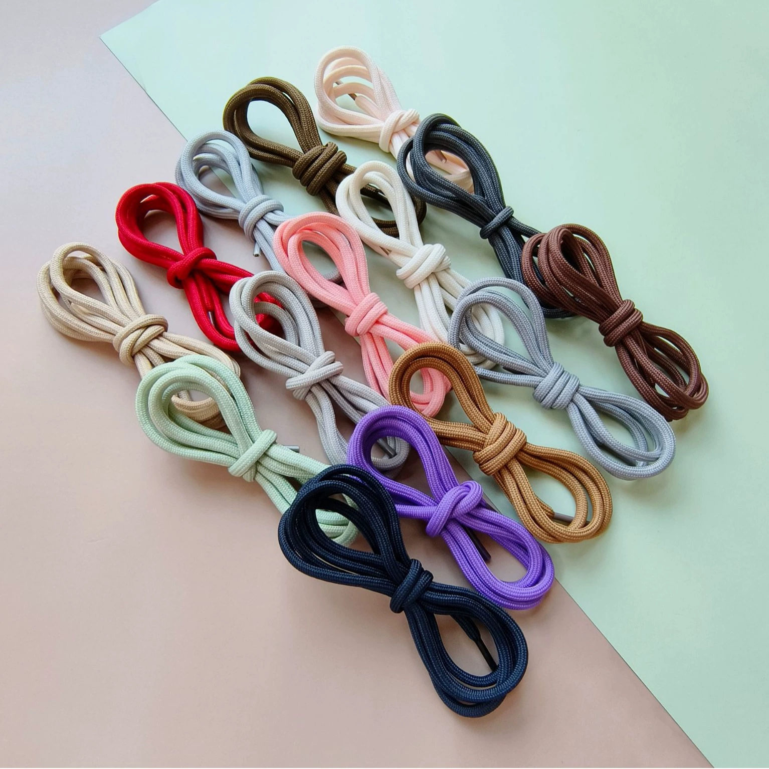 32 слитка плюс толстые полиэфирные круглые шнурки черно-белые цветные круглые шнурки с кокосовыми кроссовками