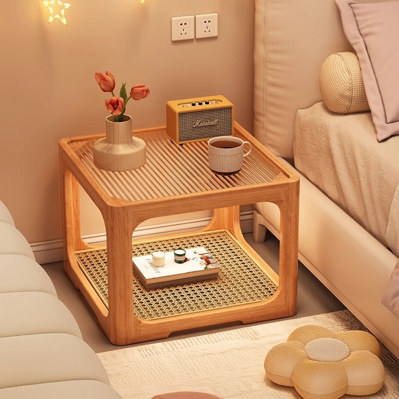 Mesa de cabecera de madera sólida pequeña habitación doméstica simple gabinete de almacenamiento de cabecera de cama moderna simple y creativa estante de cabecera de cama