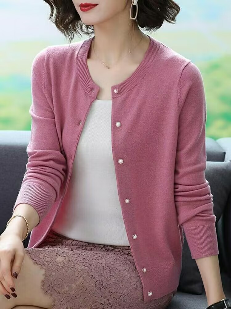 Elegant summer thin cardigan with a round collar