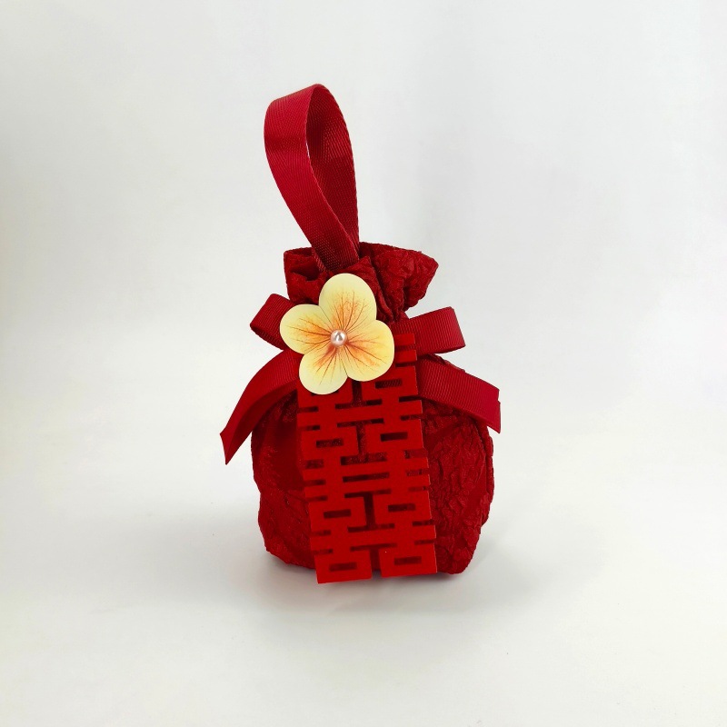 와인색 + 창시 펠트 + 꽃