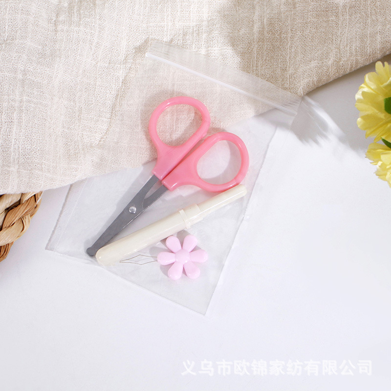 Tijeras de color rosa + enhebrador Rosa + enhebrador blanco-bolsa pequeña