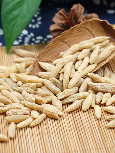 Beijing Tong Ren Tang Ophiopogon japonicus bulk herbal medicine, genuine Ophiopogon japonicus, 125g bottle of Ophiopogon tea, dropshipping one piece.