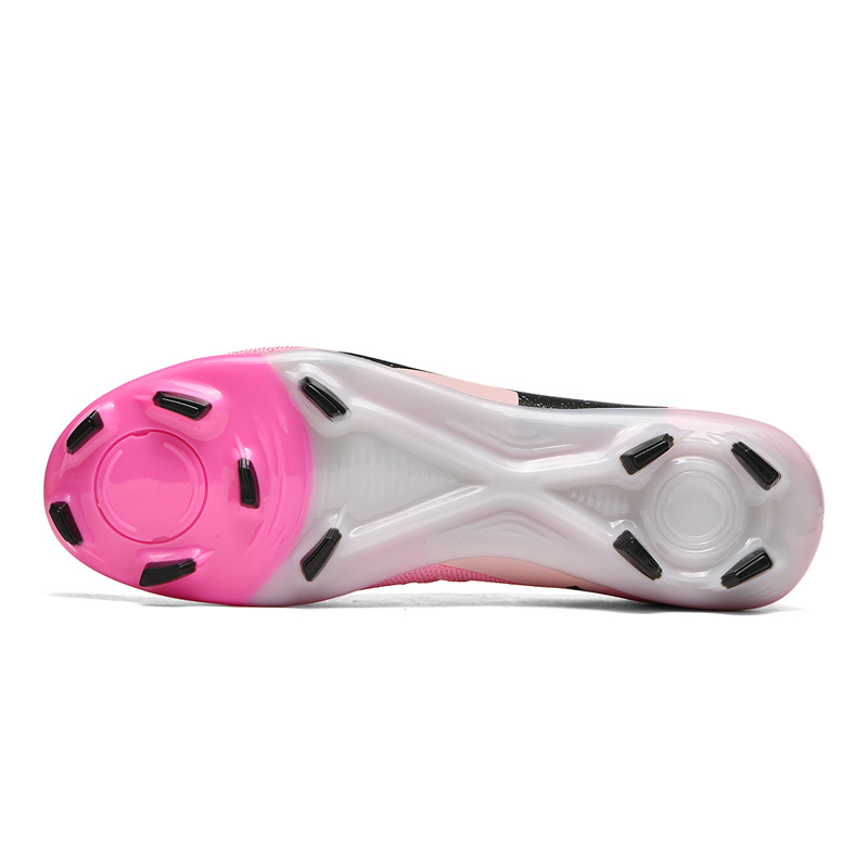 2024 nuevos zapatos de fútbol transfronterizos hombres y mujeres jóvenes clavos largos zapatos deportivos de entrenamiento de clavos al por mayor fabricantes