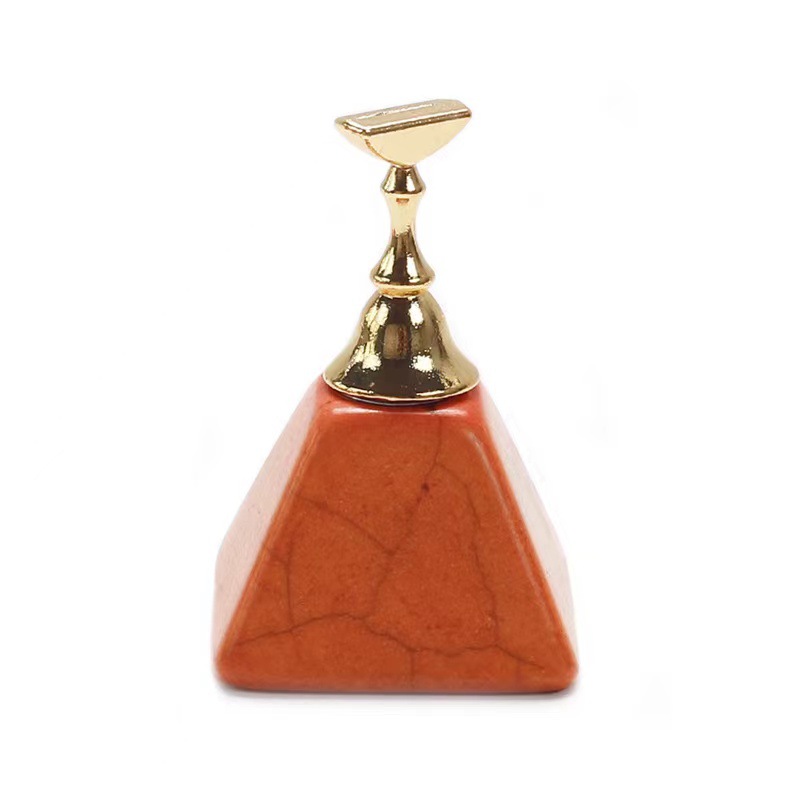 Nuevos productos transfronterizos base de piedra de pino magnetic piezas de manicure piezas de ajedrez de manicure para principiantes manicure师 fijo marco de práctica de manicure