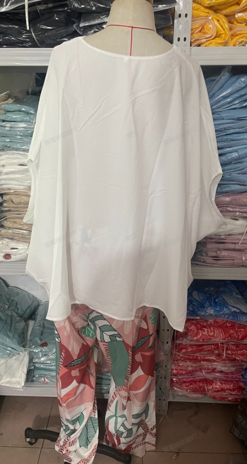 V-neck batwing sleeve fashion set - Image 6