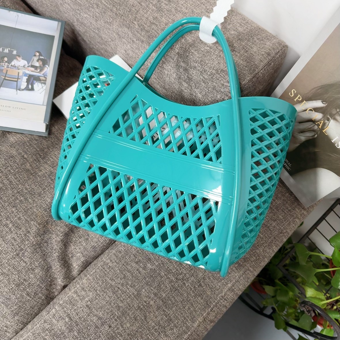 Jelly bag, handbag, silicone hollowed-out vegetable basket bag, picnic bag, shopping basket, PVC beach bag, washbasin basket, bath undefined