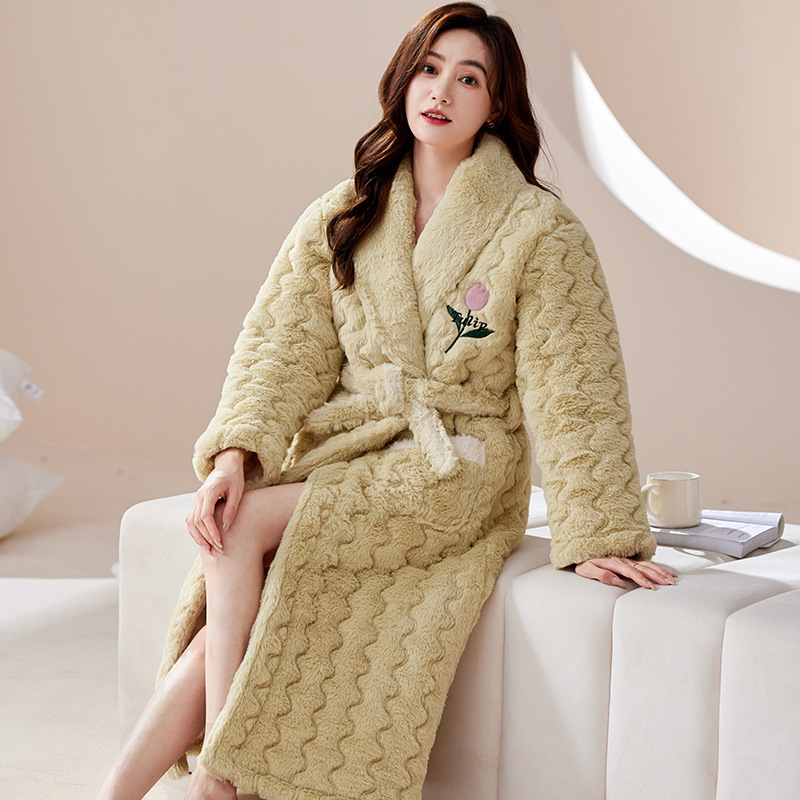 Women's nightgown winter fleece-lined thickened three-layer quilted pajamas long winter homewear warm coral fleece bathrobe Women's nightgown winter fleece-lined thickened three-layer quilted pajamas long winter homewear warm coral fleece bathrobe