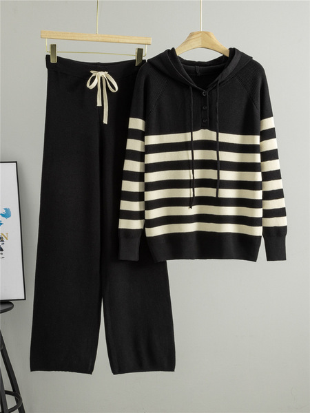sports suit
