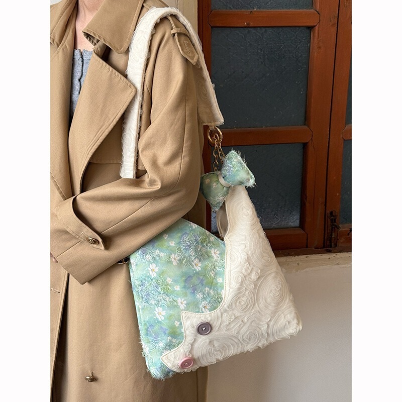 2025 New Spring and Summer Cute Niche Design Fresh Style Large Capacity Crossbody Bag Fashionable Shoulder Tote Bag 2025 New Spring and Summer Cute Niche Design Fresh Style Large Capacity Crossbody Bag Fashionable Shoulder Tote Bag