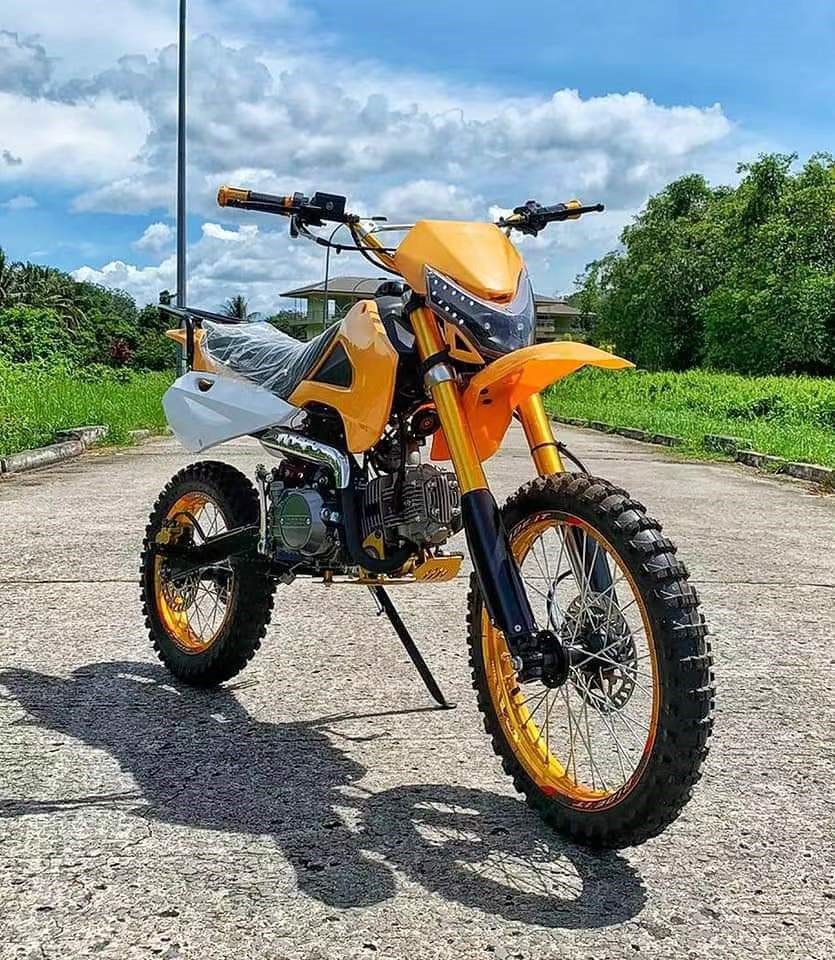 Kawasaki Competitive Off-Road Vehicle 125Cc-250Cc Adult All-Terrain Mountain Bike Front 17inch Rear 14inch Motorcycle