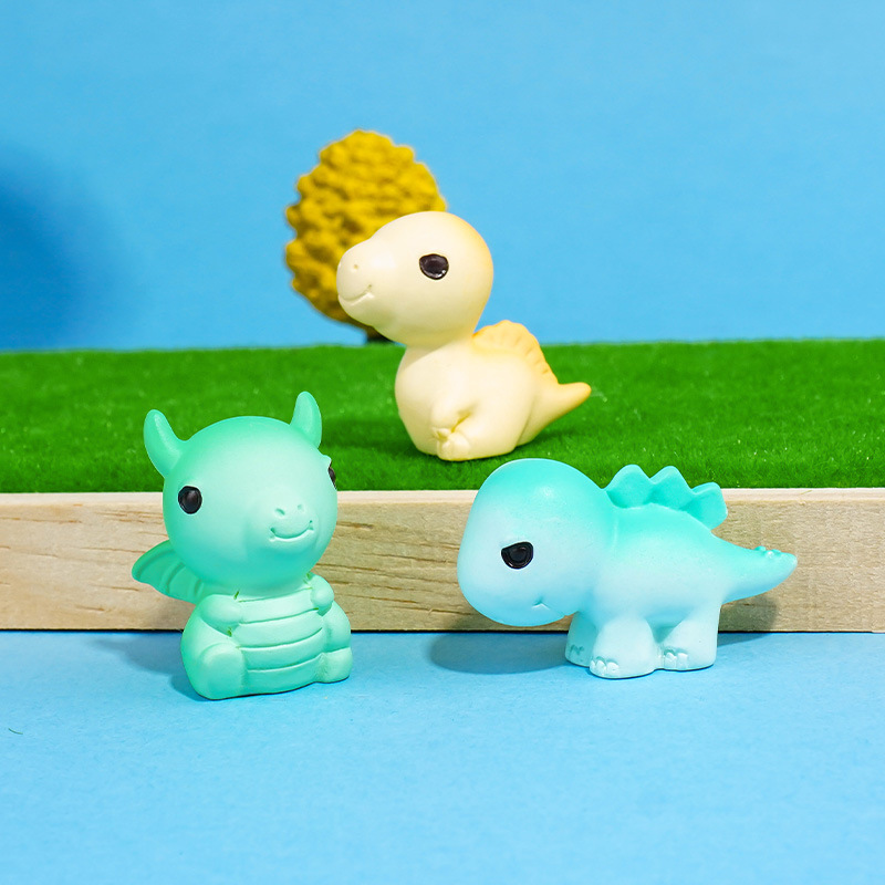 Linda muñeca de dinosaurio adorno de resina de micro paisaje adorno de mesa de dibujos animados coche decoración creativa artesanía