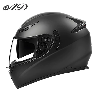 Motosiklet kaskı (dəbilqə) — Four-Season Safety Helmet Led Taillight