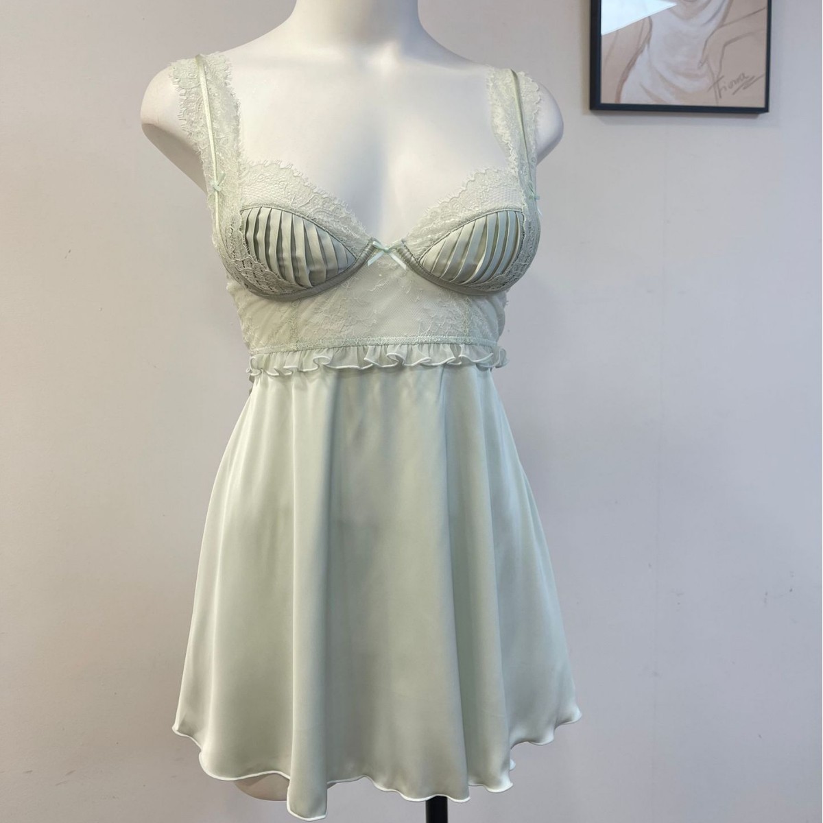 메이이 여자 가을 주름 레이스 가슴 컵 나이트 드레스 순수한 욕망 레이스 바느질 실크 슬립 원피스