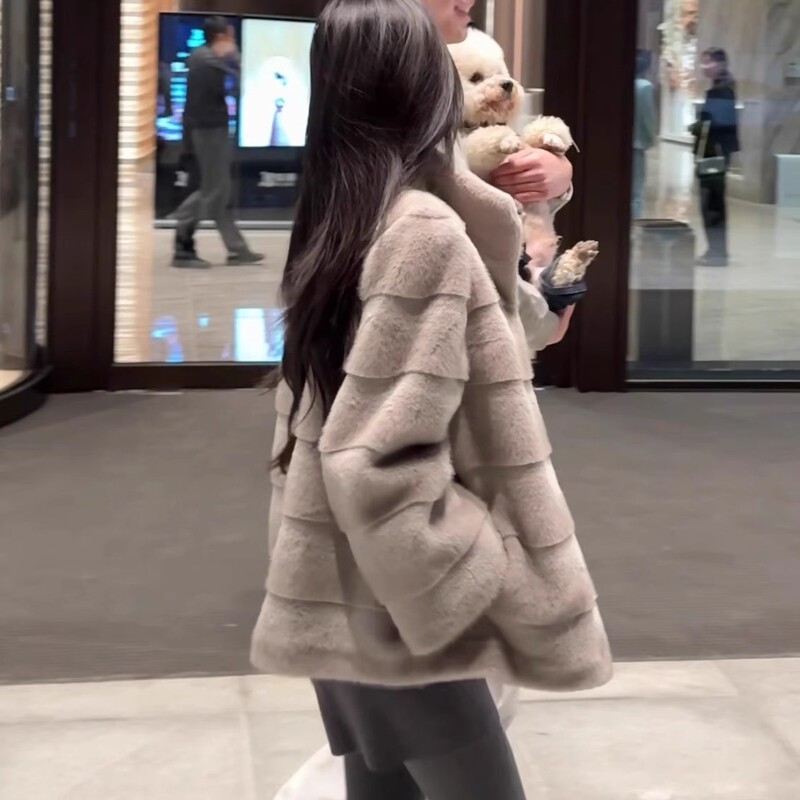 Mink Fur Coat for Women Winter 2026 New Style Eco-Friendly Faux Fur Young Style Fur Coat Light Luxury Warm Stand Collar Jacket