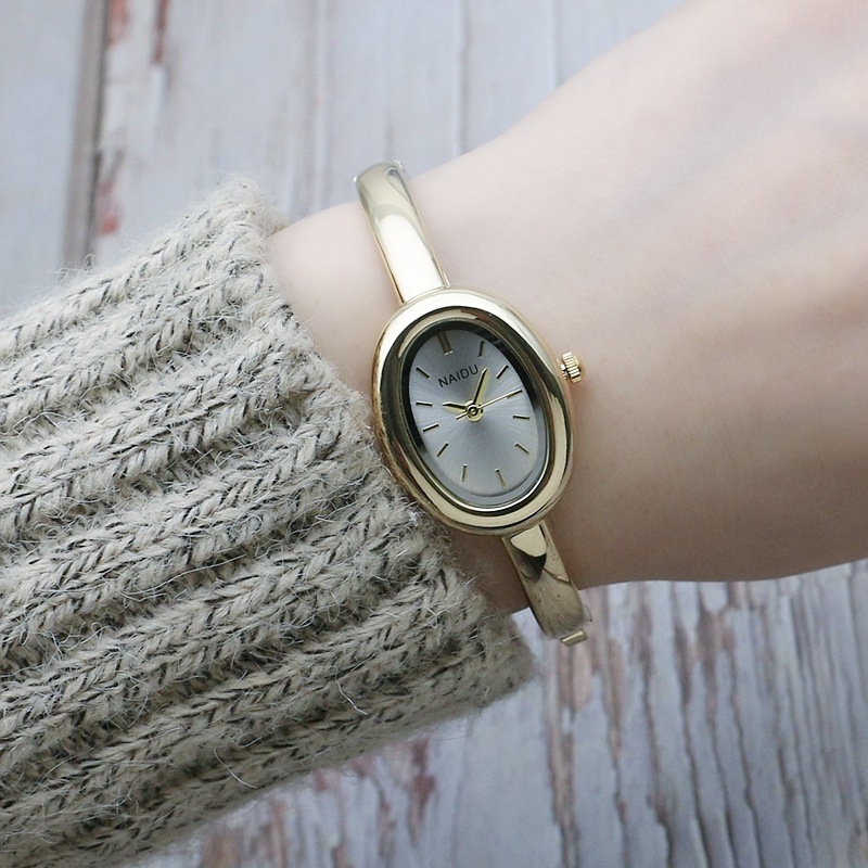 Bracelet Watch Literary Style Student Quartz Watch Gold Oval Fashion Girls Watch Roman Dial Ladies Gold Watch