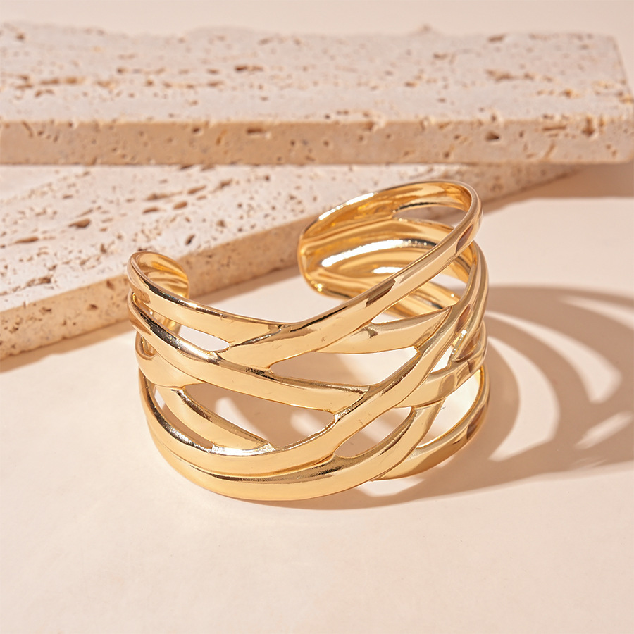 Pulsera de apertura geométrica irregular metálica europea y americana, personalidad exagerada, temperamento de nicho simple, joyería de alta gama femenina