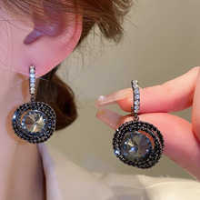 新款韩国东大门镶钻缠绕圆圈耳扣黑色甜酷风潮流耳环小众百搭耳饰