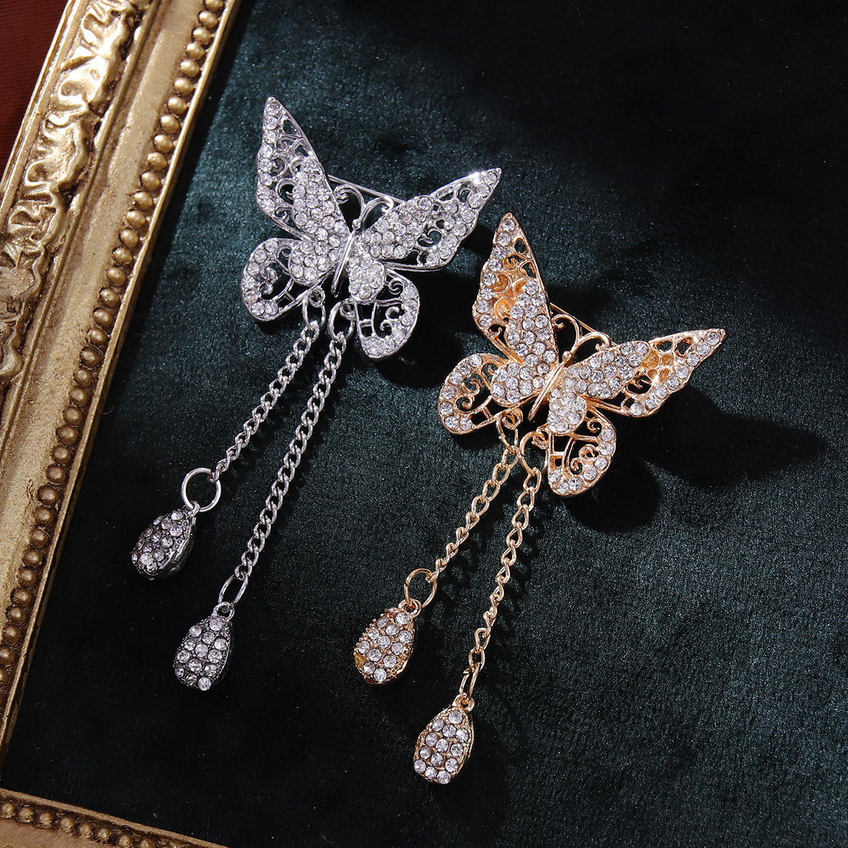Chinese style niche high-grade alloy rhinestone brooch diamond butterfly pendant pin fashion clothes jewelry wholesale