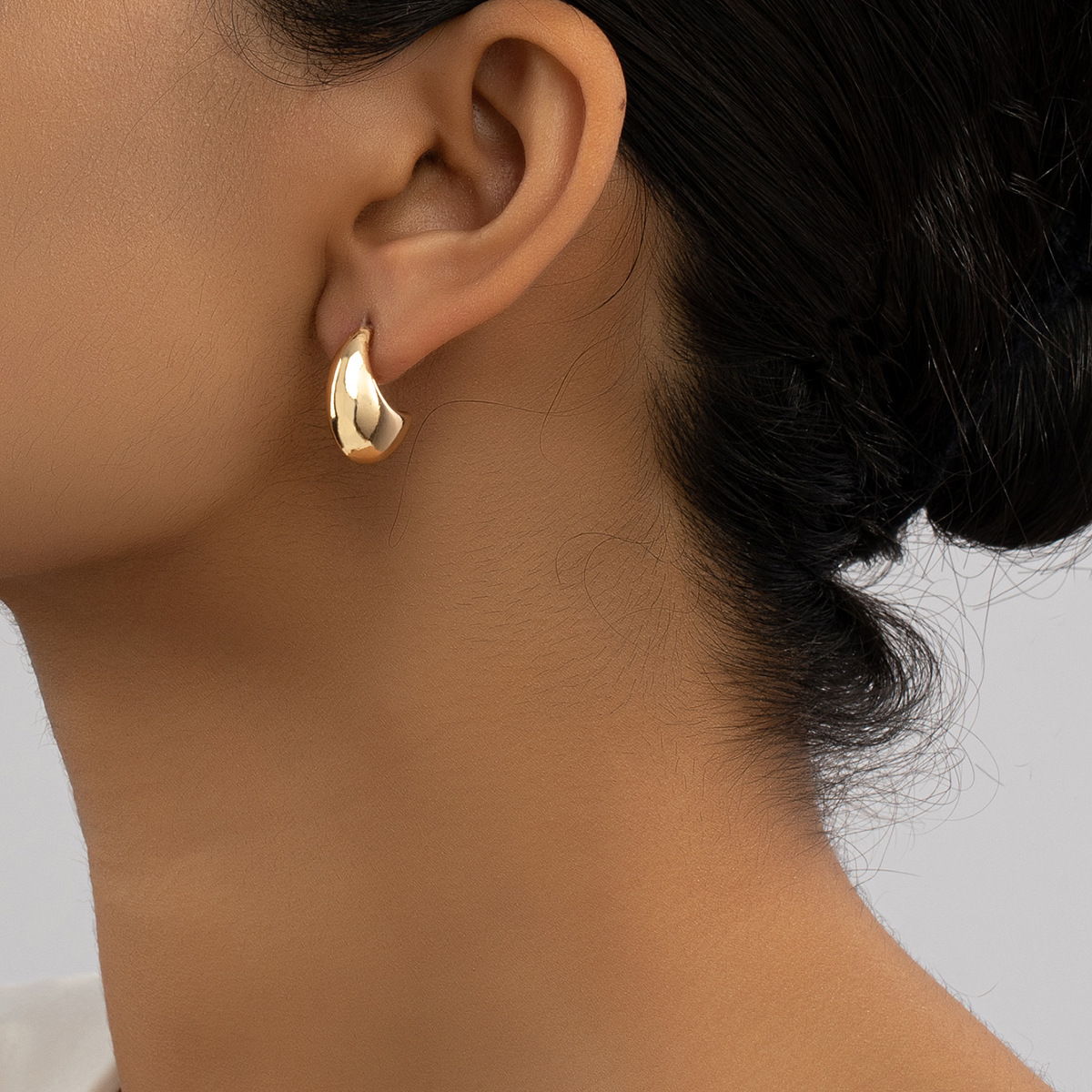 1 Pair Simple Style Water Droplets Alloy Plating Womenu0027S Ear Studs