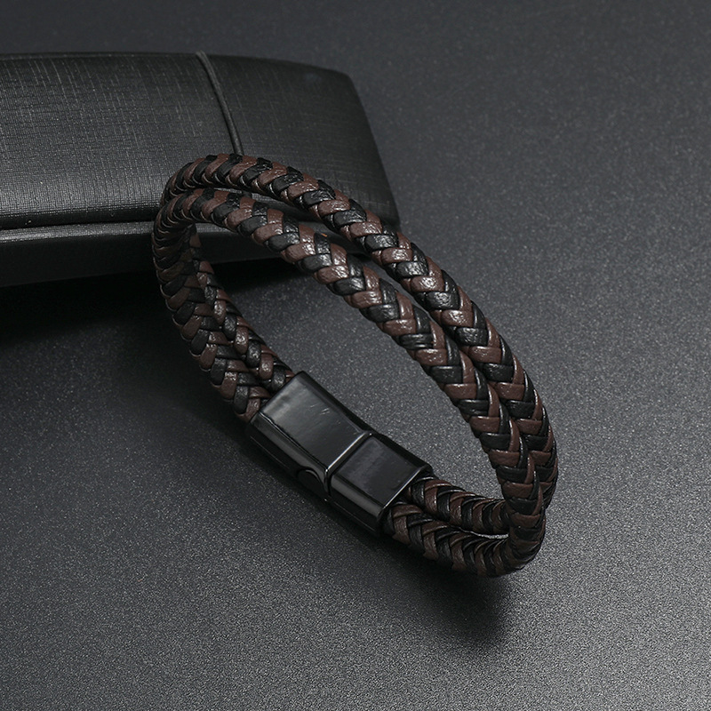 Fashion Simple Retro Woven Magnet Clasp Leather Bracelet