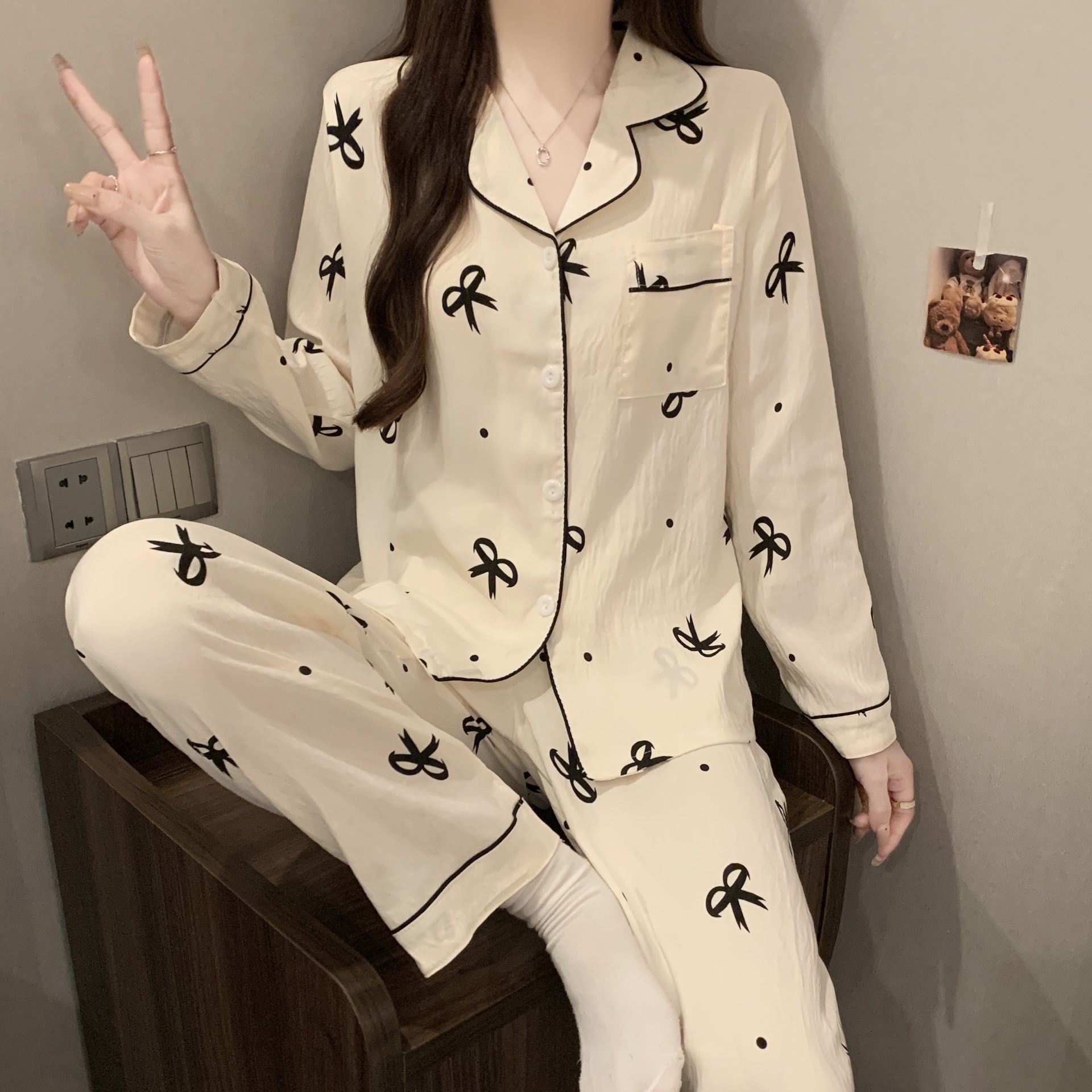 이중 길이: 243#나비 리본