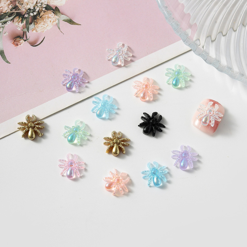 Cross-border Halloween spider nail jewelry sweet cool insect small spider resin diy hairpin nail diamond accessories wholesale
