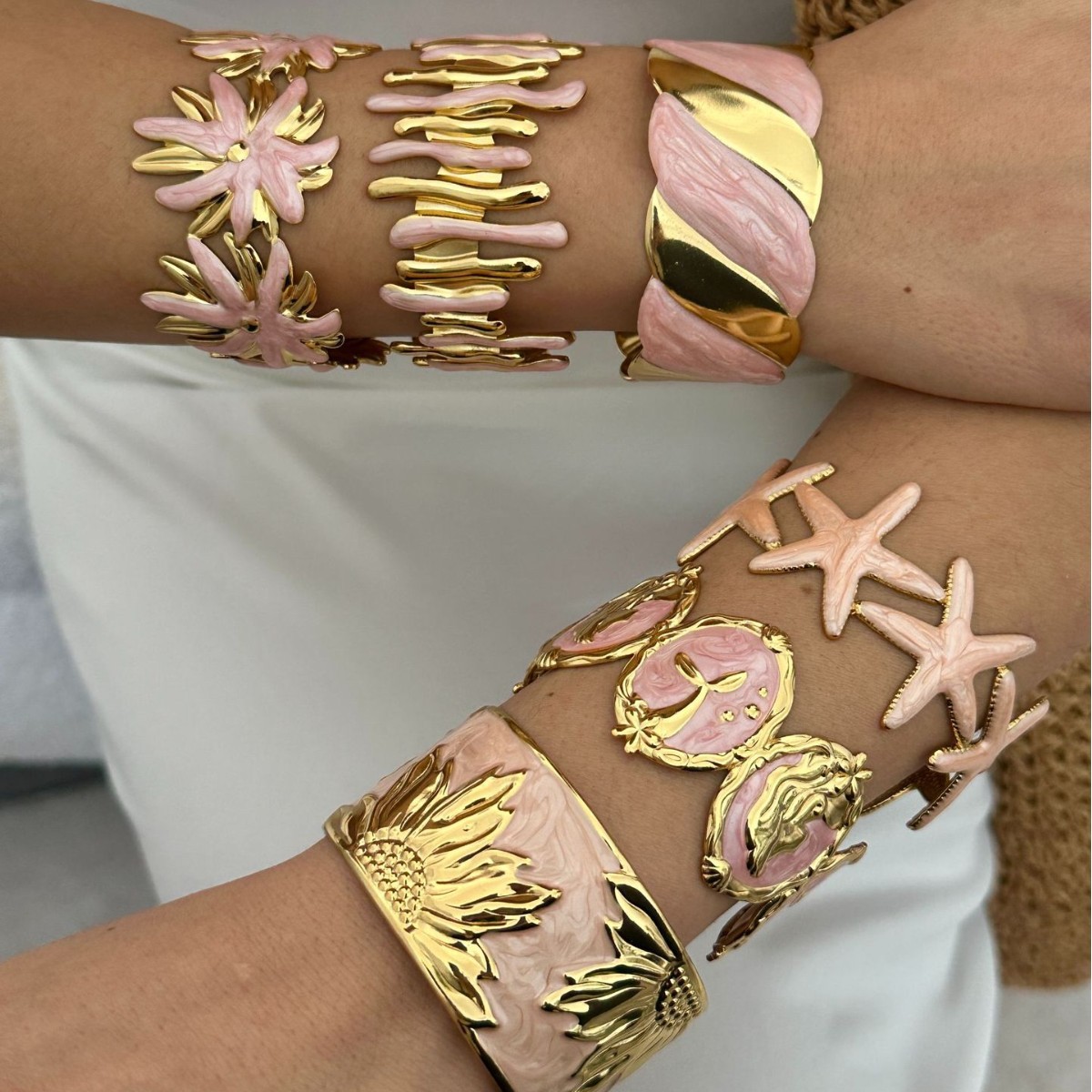 Fashionable universal bracelet stainless steel