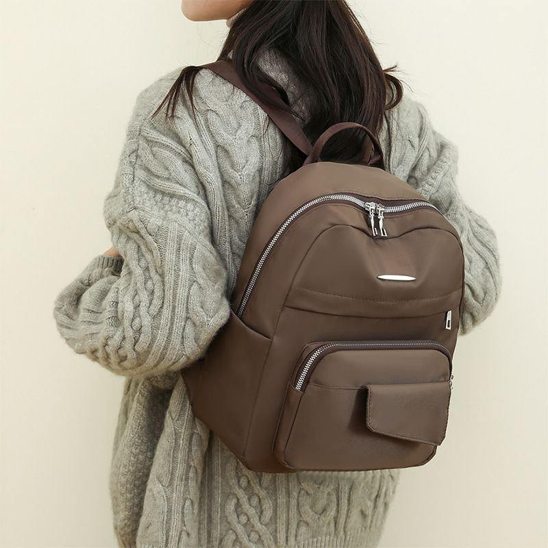 2024 Spring Urban Minimalist Nylon Women's Backpack_voghion.com
