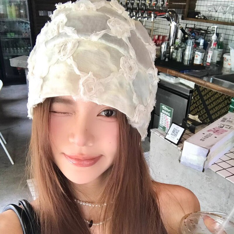 Korean-Style Elegant Rose Lace Turban Hat for Women, Summer Thin Breathable Mesh Beanie, Fashionable Versatile Slouchy Hat