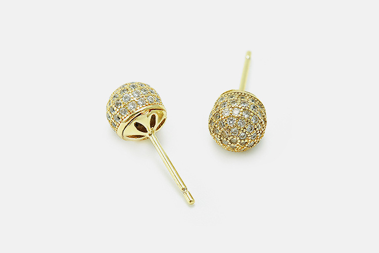 Simple Gold-plated Round Copper Earrings Wholesale Nihaojewelry display picture 4