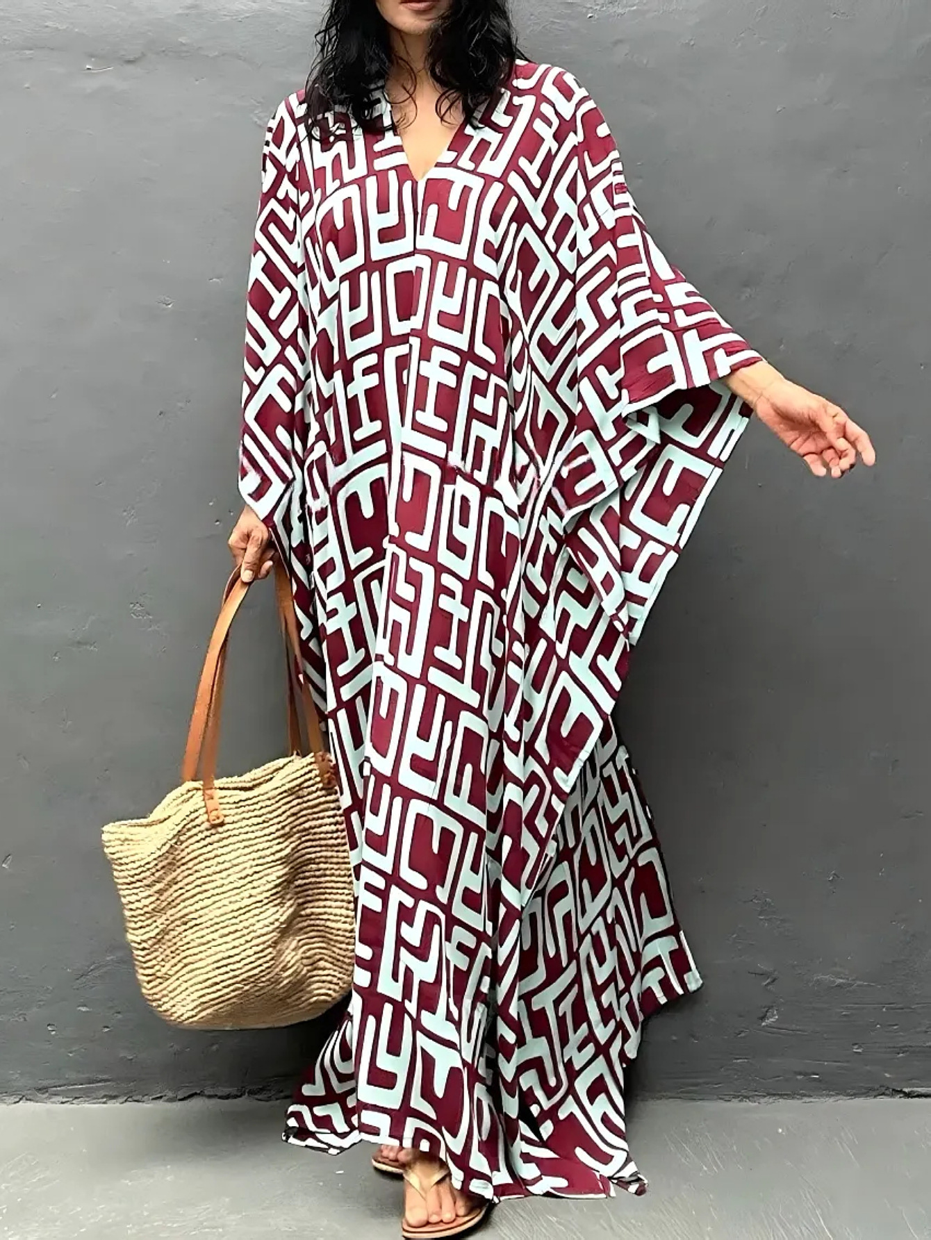 Europa y América transfronterizas nuevas camisas de playa de algodón impresa de cuello v suelta de vacaciones de protección solar vestido largo bañador camisa