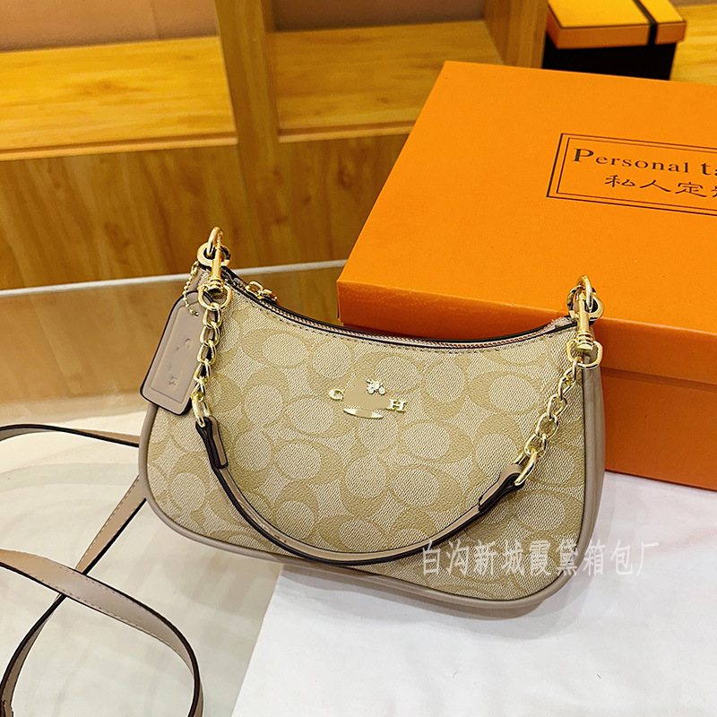 Cross-Border Women's Bag, Fashionable, Simple and Popular Portable Shoulder Bag, Letter Armpit Bag, 2025 New High-End Crossbody Bag