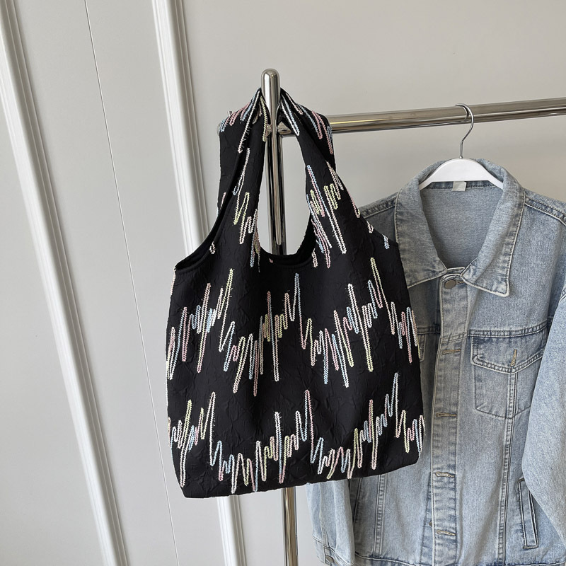 Casual bolso suave de gran capacidad para mujeres 2024 nuevo viaje bolso de hombro de tela de verano de moda bolso de cubo