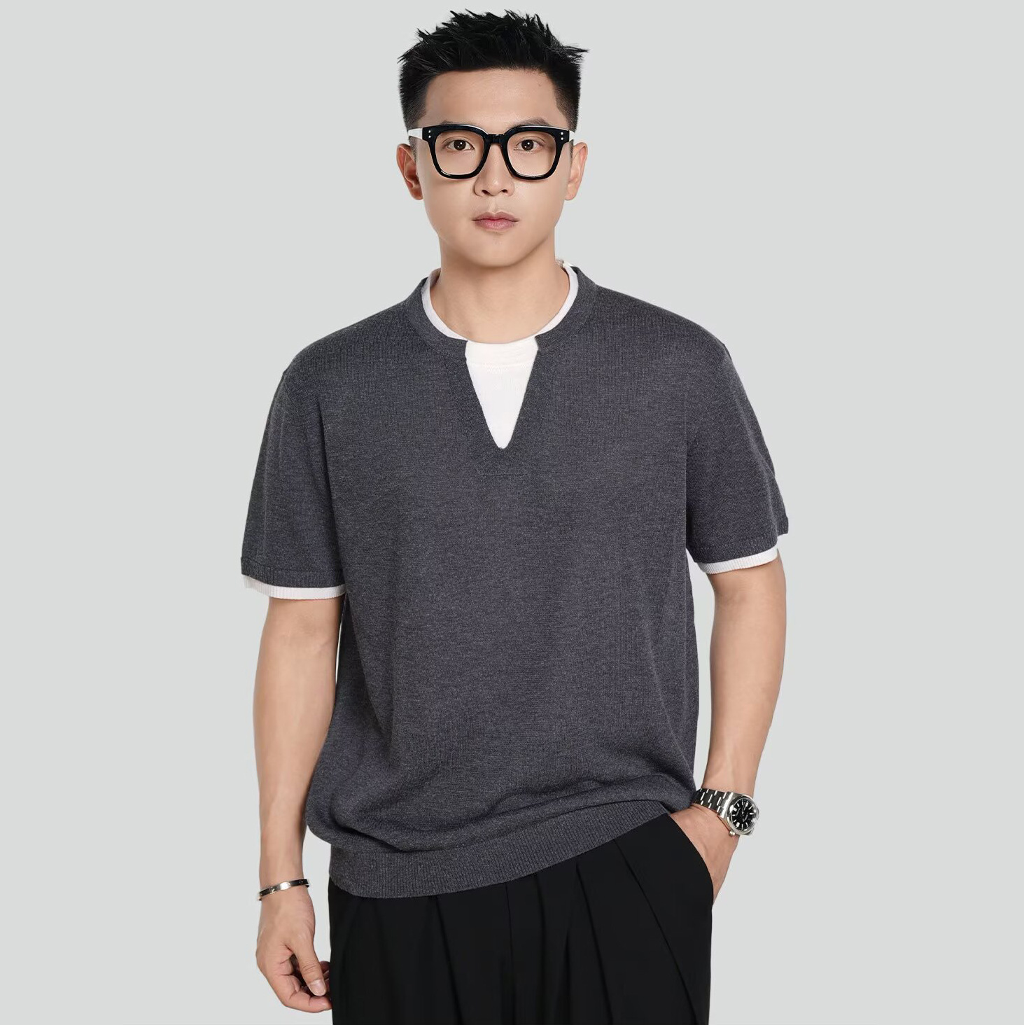 Falsa camiseta de manga corta de dos piezas hombre cuello V cuello redondo viejo viento de negocios camiseta de hielo delgada verano fábrica transfronteriza al por mayor