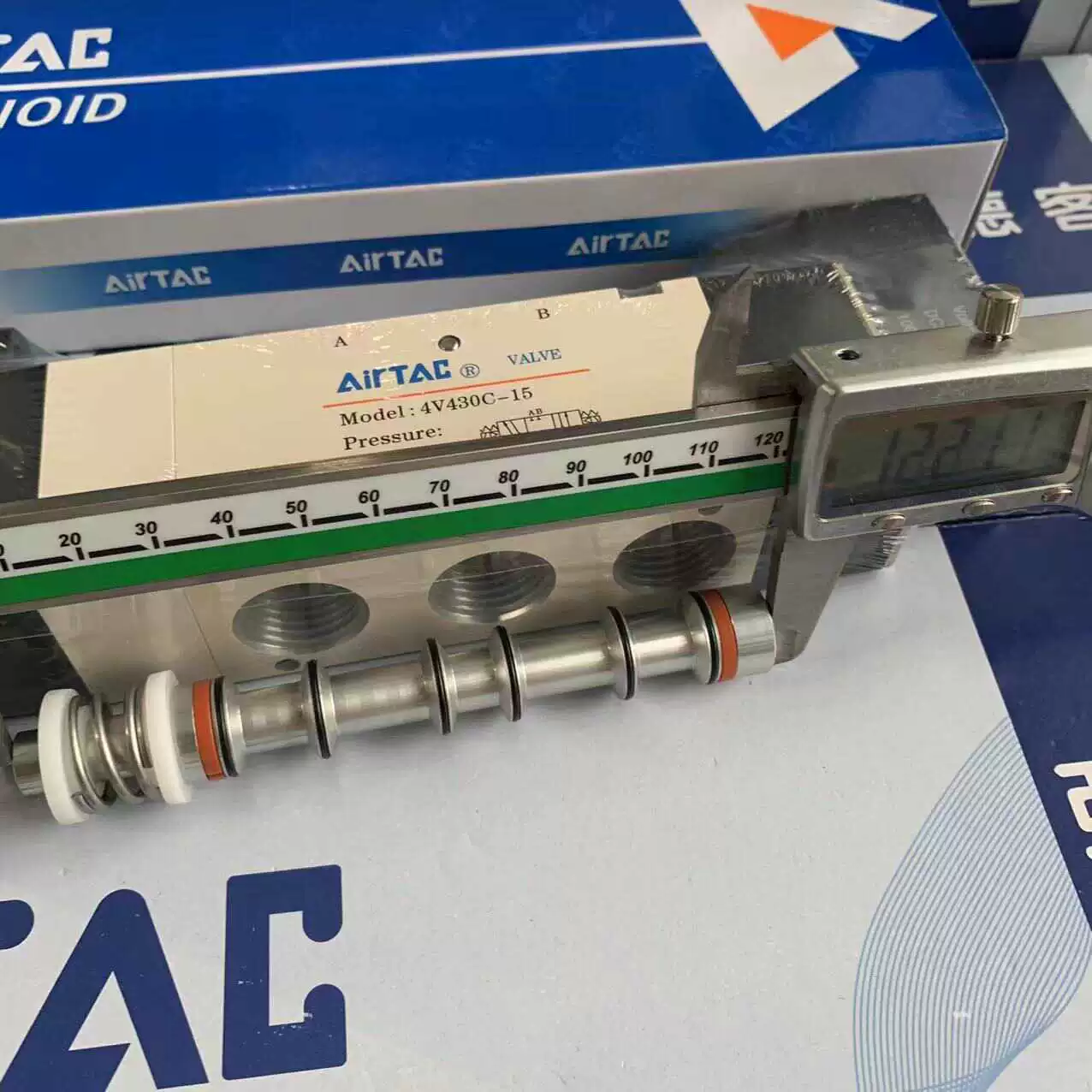 Ядерный сердечник комбинированной общей длины 122MM для пневматического электромагнитного клапана Yater 4V430C-15