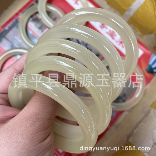 Ice-type white and green jade bracelet, natural Afghan jade women's slim round cat's eye beauty bracelet, Hetian jade color jade bracelet