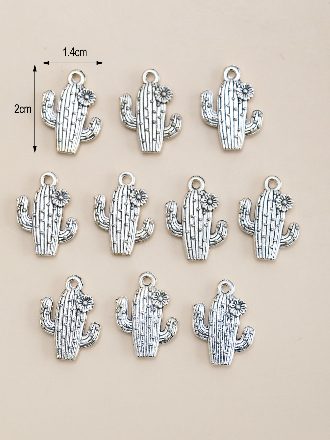 Plating Design 10 Pieces Alloy Cactus Pendant