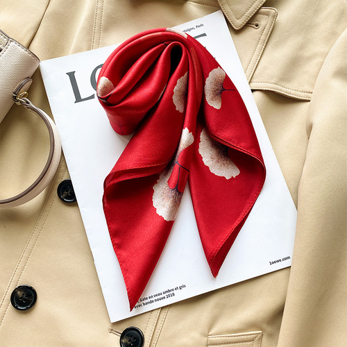 Wholesale Chinese Red Ginkgo Leaf Silk Small Square Scarf Mother's Style Spring and Autumn Decorative Silk Scarf Mulberry Silk Women's Suit