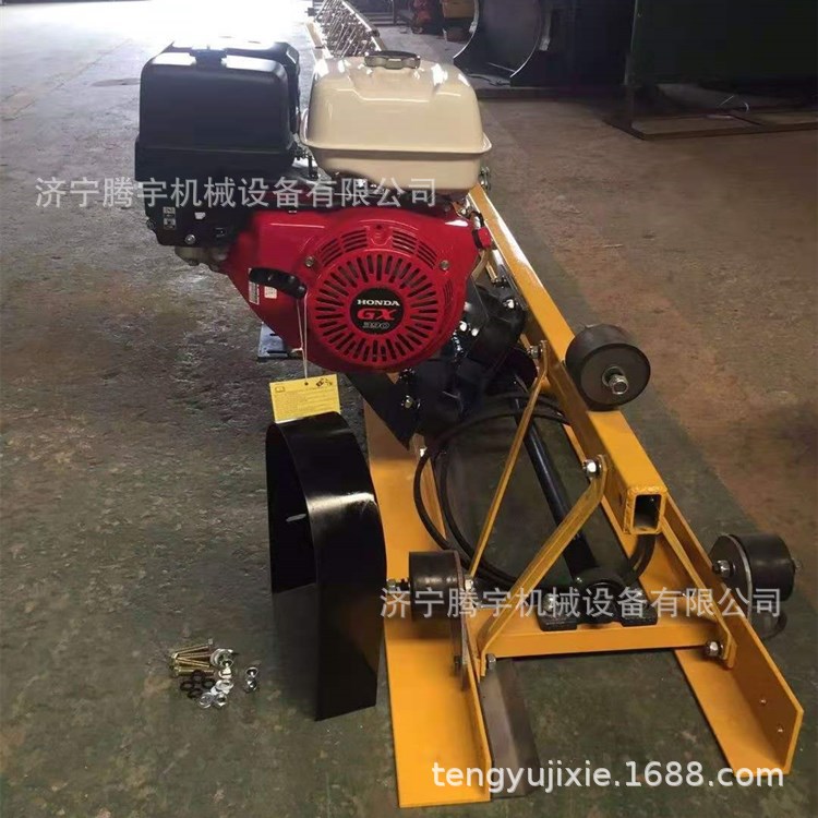 现货混凝土路面用框架整平机 4米电动震动梁厂家汽油柴油振捣梁厂