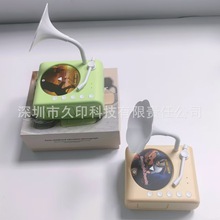 跨境迷你儿童留声机唱片故事音乐播放器男孩女孩的感官玩具留声机