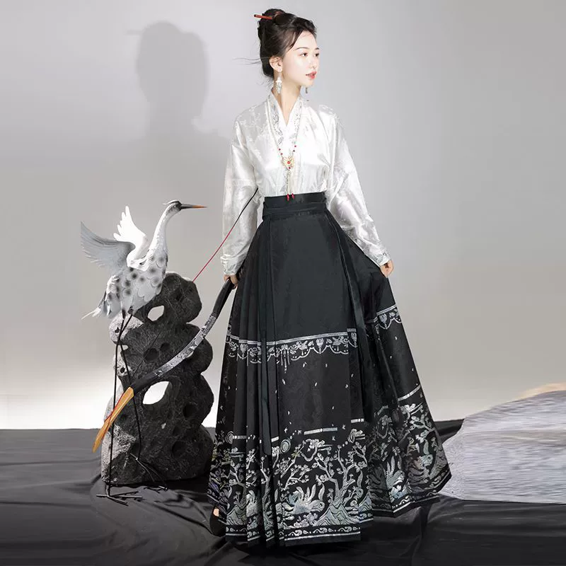 Нем Original [Nine Stars Continuous Pearl] Ханьфу женское новое китайское стиль материновая перламутр лошадиной морды юбка самолёт повседневный костюм