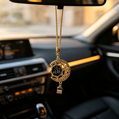 Popular cross-border direct-supply zinc alloy car pendant from the Middle East and Southeast Asia, double-sided diamond-embellished star-moon design, premium model (Car hanging) - black-gold